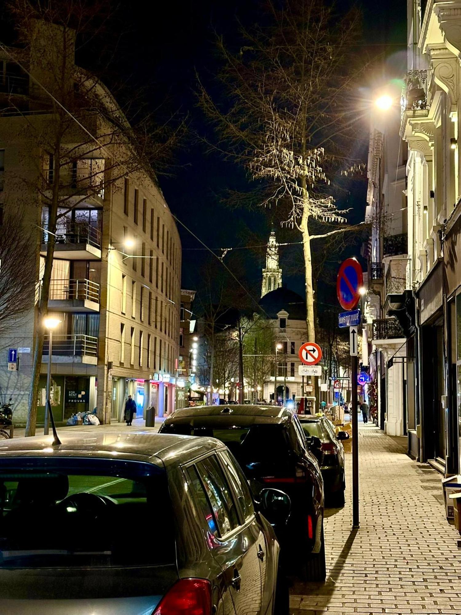 Luxury Suites Stay By Rikas Hotels Antwerpen Exterior foto